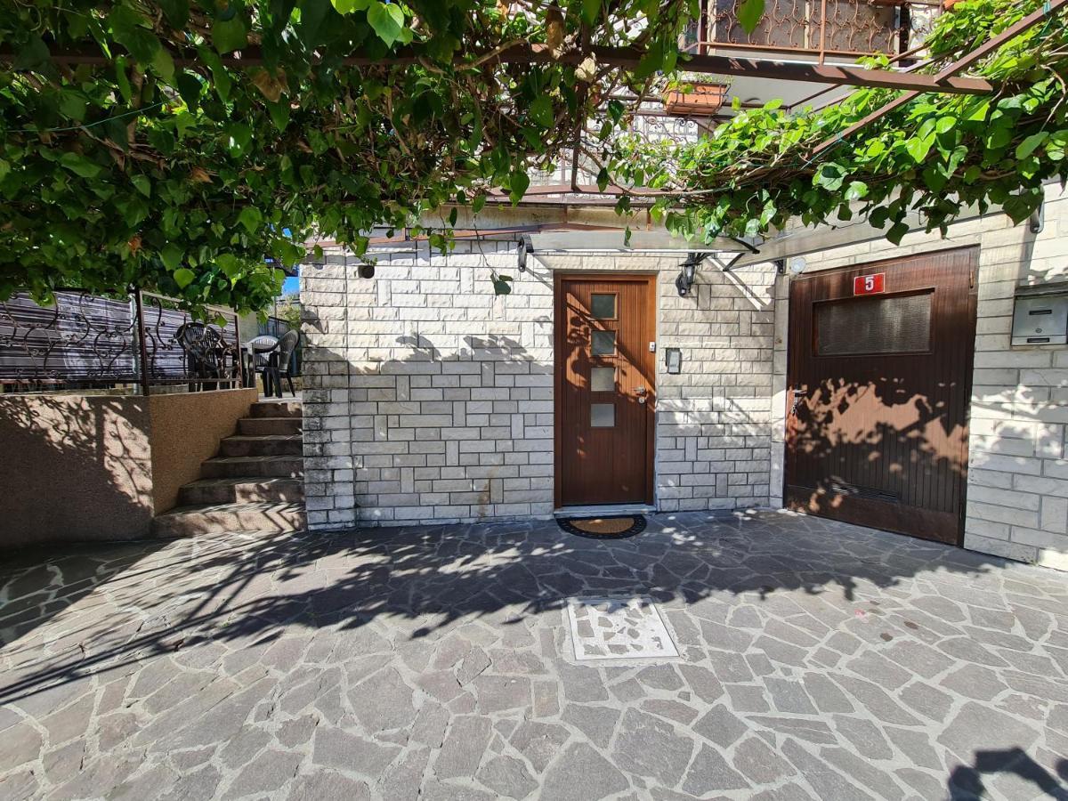 Apartma Pina Apartment Izola Exterior photo