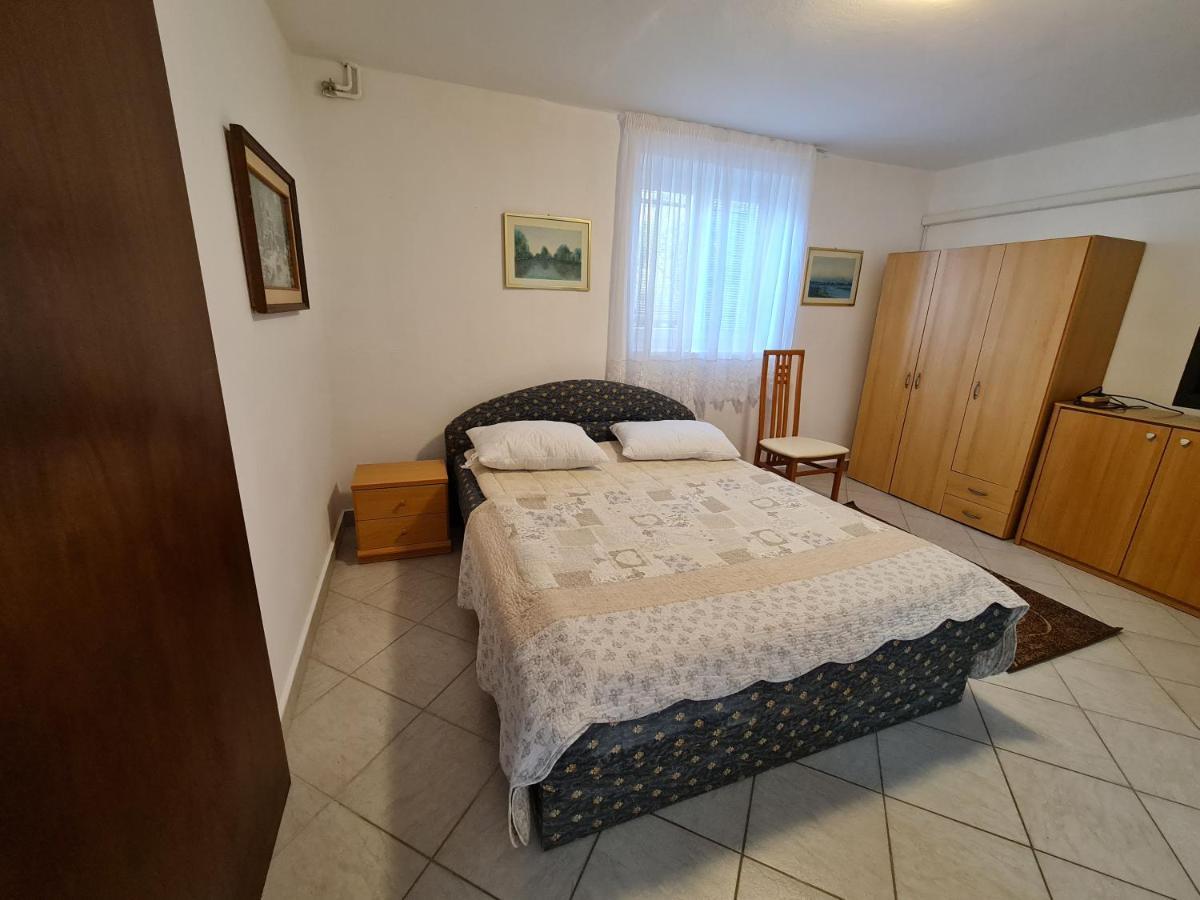 Apartma Pina Apartment Izola Exterior photo